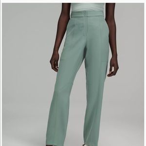 Lululemon Dynamic Days Pant Travel Woven